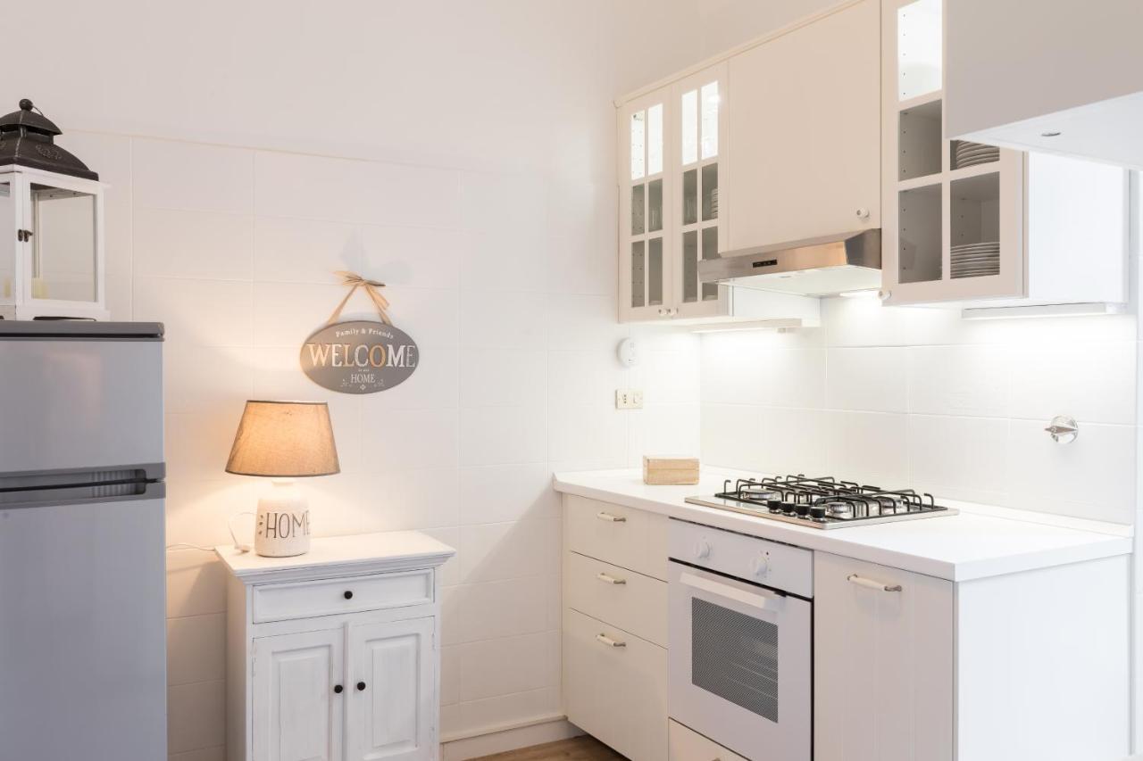 רומא Frattina Spanish Steps Apartment מראה חיצוני תמונה